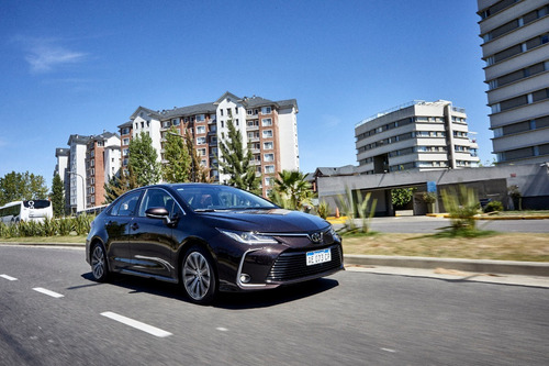 Toyota Corolla Xli 2.0 M/t Plan De Ahorro Mayo 50% Off