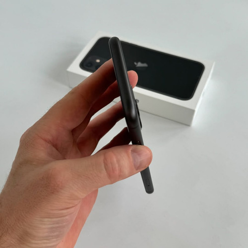 Apple Iphone 11 128 Gb - Negro 100% Batería + Airpods 4 Negro (Reacondicionado)