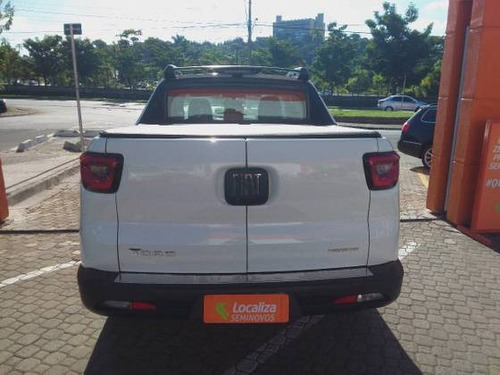 Imagem 2 de 9 de Fiat Toro 1.8 16v Evo Flex Freedom At6