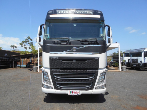 Imagem 2 de 25 de Volvo Fh 460 Globetrotter 2016