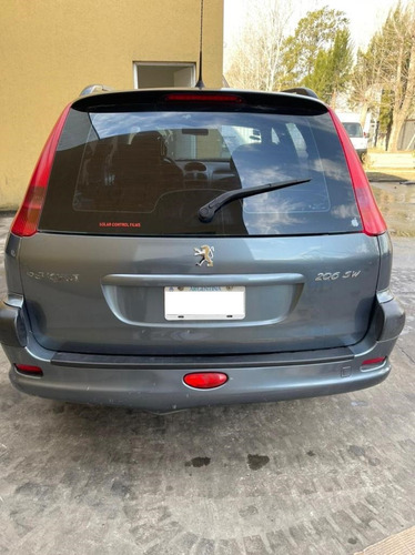 Imagen 3 de 6 de Peugeot 206 Sw 1.6 16v 2006