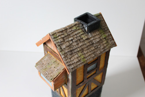 Torre De Dados Artesanal - Rpg - Jogos - Medieval (Usado)
