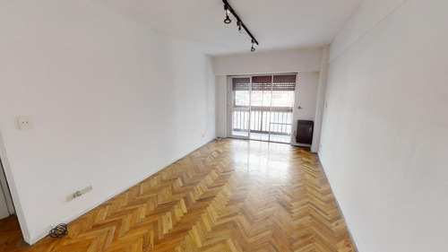 Imagen 4 de 16 de Departamento 3 Ambientes Con Amplio Balcón, Sobre La Av. Corrientes!