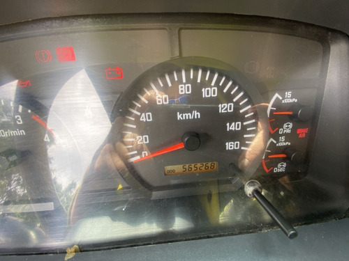 Imagen 14 de 25 de Chevrolet Frr 2012