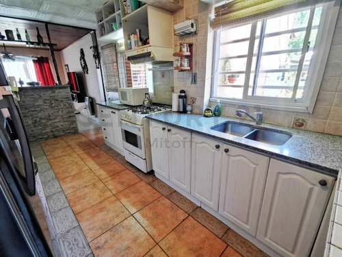 Imagen 11 de 22 de Casa En Venta De 3 Dormitorios Con Parque En Villa Elisa, La Plata