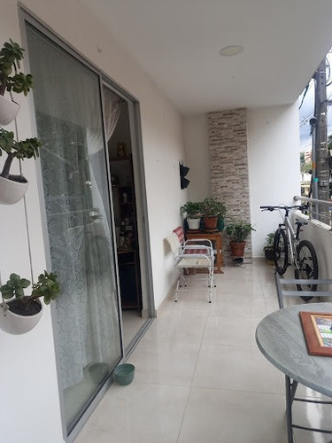 Imagen 27 de 30 de Apartamento En Venta Uribe Angel 472-2992