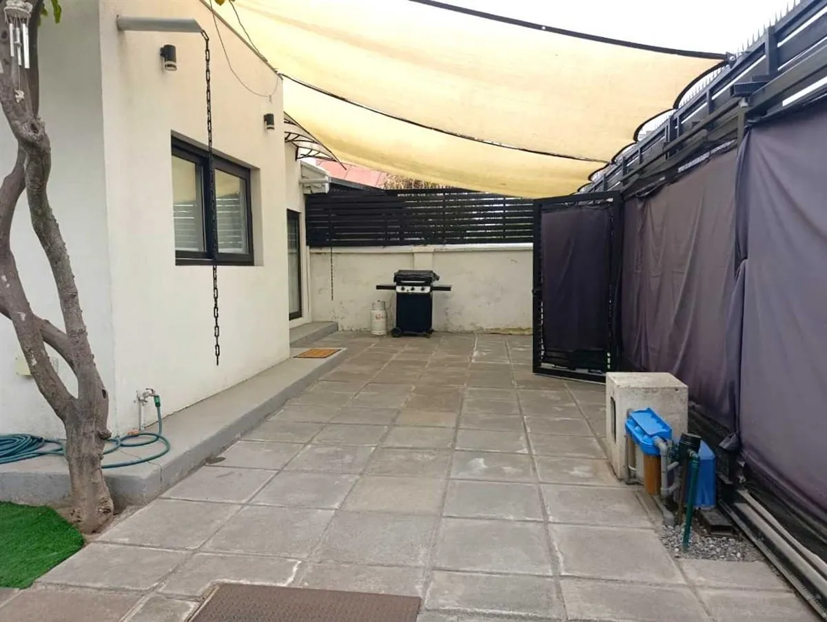 Imagen 4 de 26 de Casa En Venta De 4 Dorm. En Ñuñoa