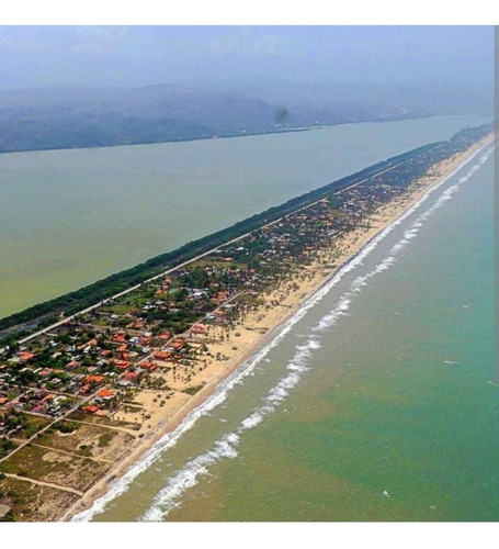 Imagen 25 de 27 de Casa Ideal Para Posada Boca De Uchire Itsmo Caribe Salida A La Playa