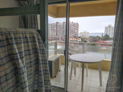 Imagen 15 de 17 de Apartamento De 2 Dormitorios En Puna Del Este Playa Brava