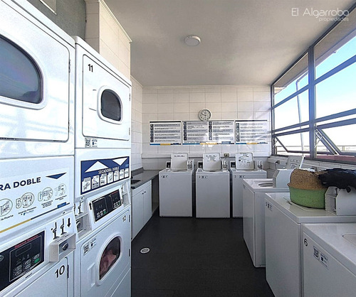 Depto.en Arriendo De 2 Dorm. En Stgo. (metro Sta. Lucía)