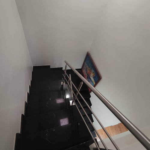 Imagen 4 de 17 de Noreida Delgado +58 414-1431887 / Townhouse En Venta De 3 Niveles Con Acabados De Lujo El Parral Valencia.