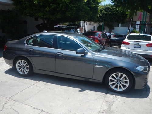 Imagen 5 de 13 de Bmw 520 Sedan