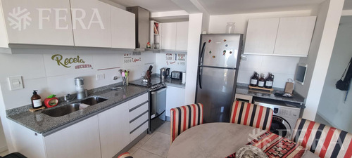 Venta Departamento De 4 Ambientes Con Cochera Y Balcón En Avellaneda