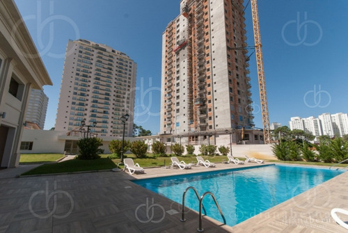 Imagen 18 de 26 de Apartamento En Mansa, 3 Dormitorios En Edificio Con Servicios. Punta Del Este