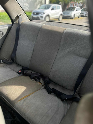 Mitsubishi Lancer 2.0 Glx D