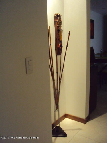 Imagen 4 de 30 de Vendo Apartamento En Granada Norte C.m 23-932
