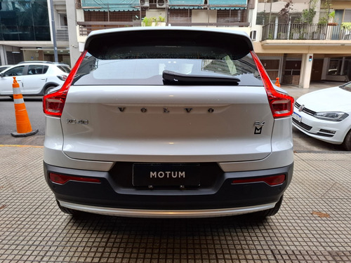 Volvo XC40 2.0 Mhev B4 Plus Fwd