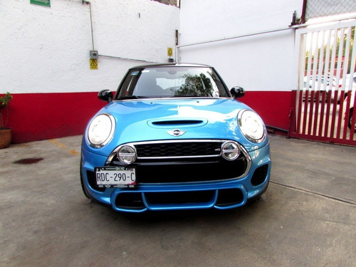 Mini Cooper Hot Chili John Cooper Works Std 2017