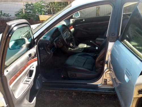Audi A4 2.8