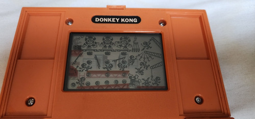 Game Watch Donkey Kong 1 - Tela Perfeita - Nintendo Laranja (Usado)