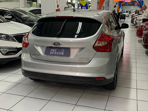 Ford Focus 2.0 16V/SE/SE Plus Flex 5p Aut.