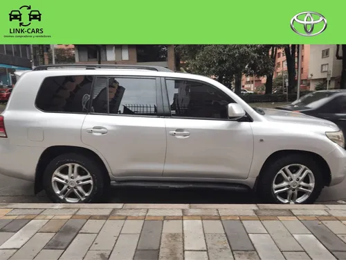 Toyota Land Cruiser Lc200 Sahara V8 Blindaje Nivel 2+