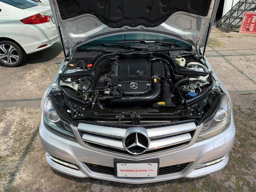 Imagen 14 de 14 de Mercedes Benz C 250 Coupe 2014 Automático