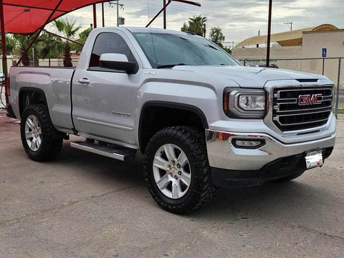 GMC Sierra 5.4 Cabina Regular Sle 4x4 At