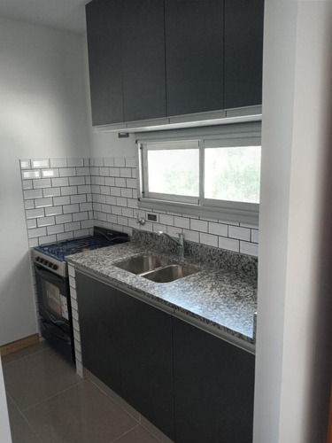 Venta De Departamento Monoambiente, La Plata