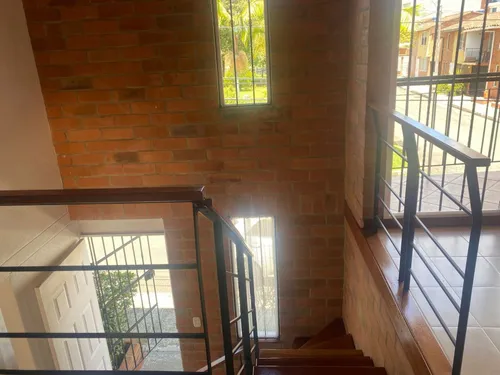 Casa En Venta En Jardines De La Católica. Cod V11893
