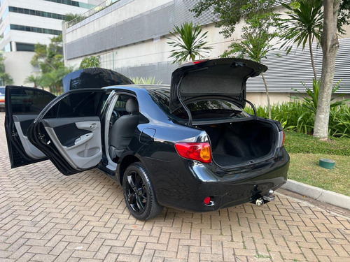 Toyota Corolla 1.8 16v Xli Flex Aut. 4p