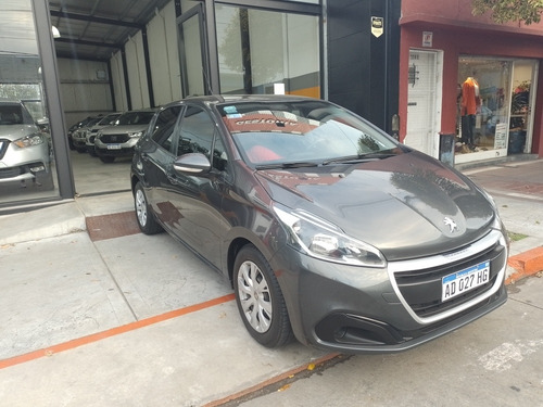 Imagen 5 de 10 de Peugeot 208 2018 1.6 Active