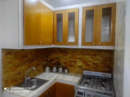 Imagen 2 de 5 de Se Vende Apartamento Monoambiente 27m2 Av Urdaneta