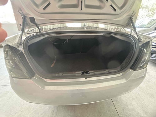 Ford Fiesta 1.6 MPI CLASS SEDAN 8V FLEX 4P MANUAL