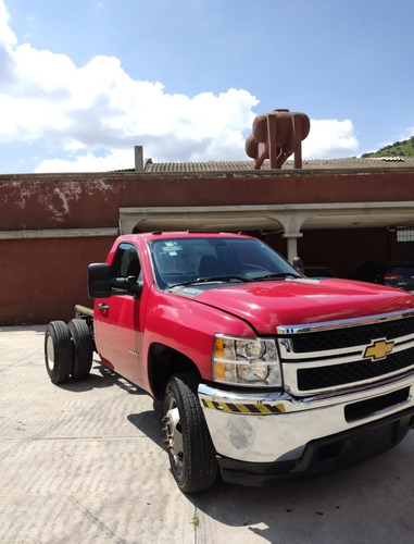 Imagen 8 de 8 de Chevrolet Silverado 2013 6.0 3500 Chasis Cabina Wt Mt