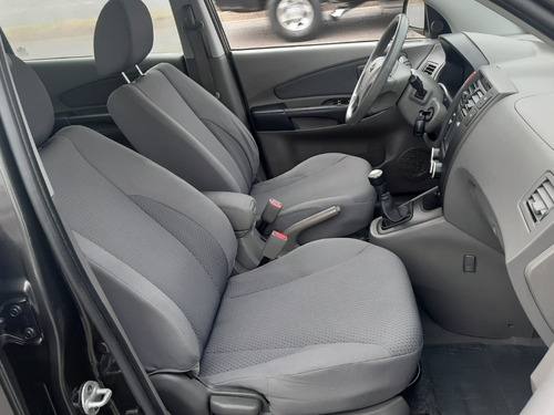 Imagem 10 de 15 de Hyundai Tucson 2.0 Mecanica