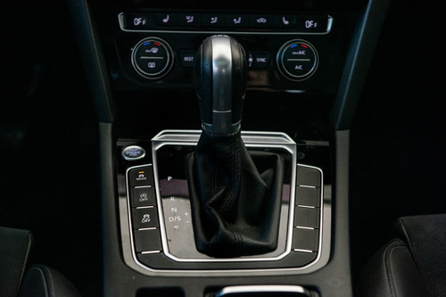 Imagen 13 de 15 de Volkswagen Passat 2.0 Tsi Highline Dsg - Car Cash