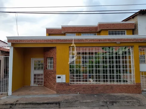 Casa En Villa Icabarú
