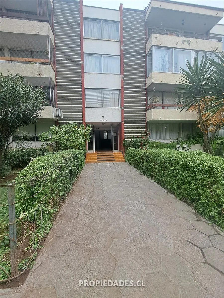 Imagen 2 de 22 de Departamento En Arriendo De 3 Dorm. En Providencia