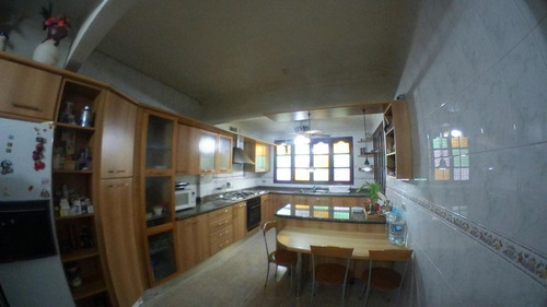 Imagen 9 de 30 de Se Vende Casa En Barisi Rah: 22-6240