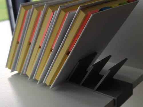 Imagen 3 de 4 de Sujeta Libros Organizador Soporte Apoya Libro Escritorio