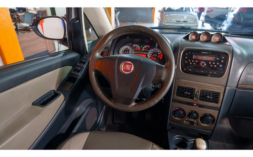 Fiat Idea 1.8 MPI ADVENTURE 16V FLEX 4P MANUAL