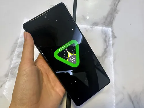 Google Pixel 6 8/10 + Cargador De Carga Rapida (Usado)