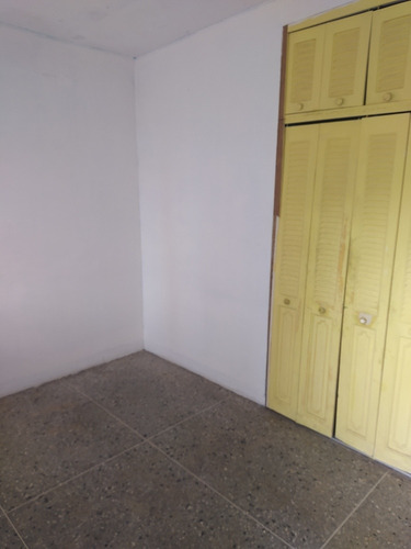 Imagen 16 de 17 de Vendo Posada Estudiantil En Barquisimeto Cercana Uptaeb Upel