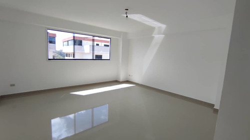 Imagen 3 de 14 de Apartamento En Venta Urb Las Salías San Antonio De Los Altos