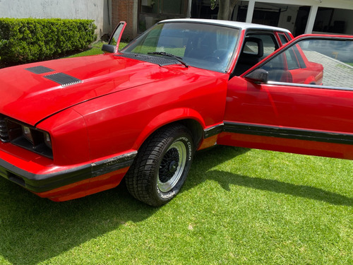 Mustang Rojo 1982