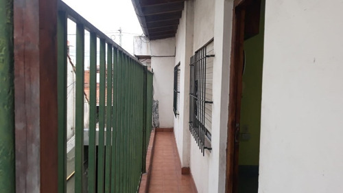 Imagen 4 de 17 de Departamento Tipo Casa En Alquiler En Lanus Este