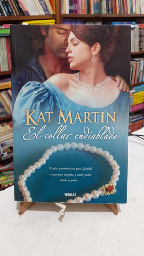 El Collar Endiablado Kat Martin