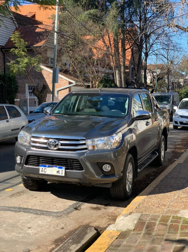 Imagen 1 de 6 de Toyota Hilux 4x4 D/c Srv 2.8 Tdi