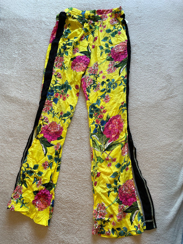 Lote De Ropa Feria Americana Moda Circular M Muy Buen Estado Varios (Usado)